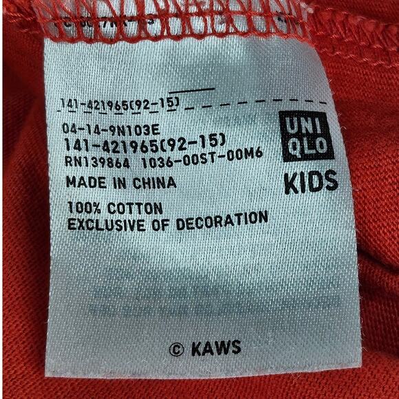 UNIQLO X KAWS COLLAB KIDS TODDLER RED T-SHIRT KAWS PRINT SIZE 6-7 - 100% COTTON - Picture 6 of 8